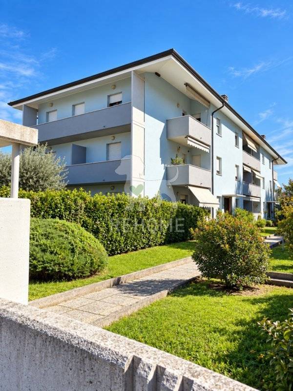 appartamento in vendita a Tavagnacco in zona Feletto Umberto
