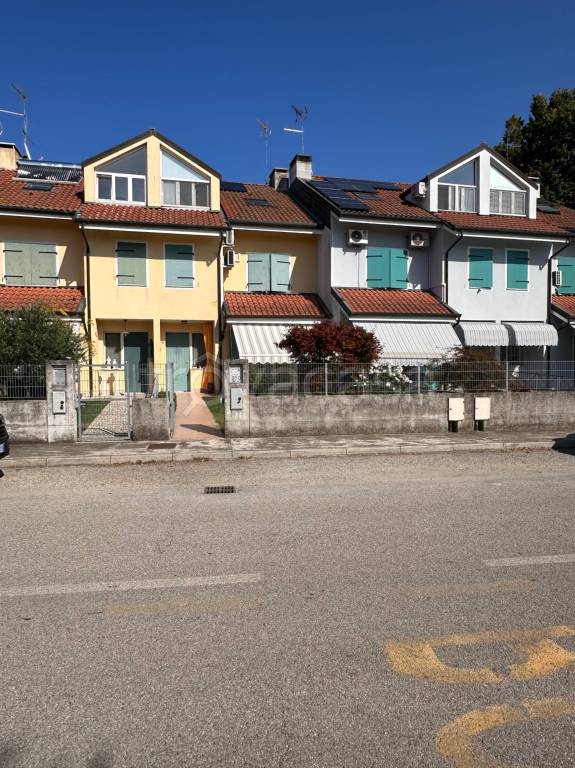 casa indipendente in vendita a Terzo d'Aquileia