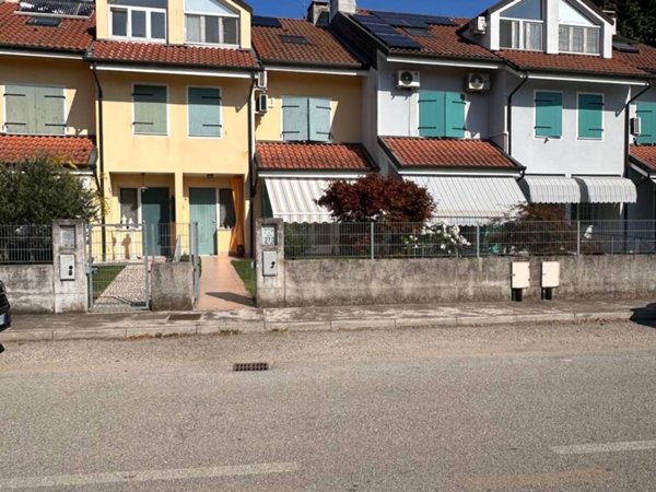 casa indipendente in vendita a Terzo d'Aquileia