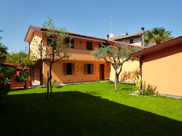casa indipendente in vendita a Terzo d'Aquileia in zona San Martino