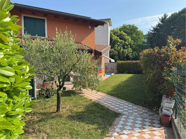 casa indipendente in vendita a Terzo d'Aquileia