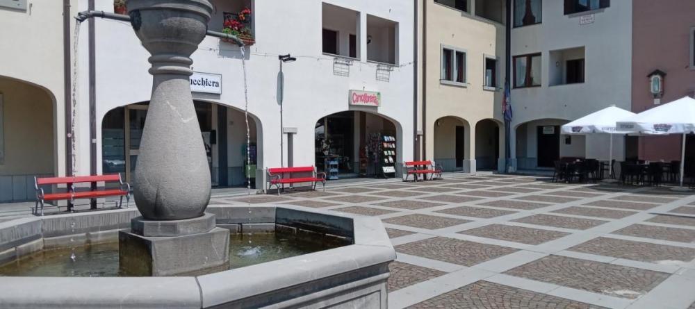 negozio in vendita a Tolmezzo