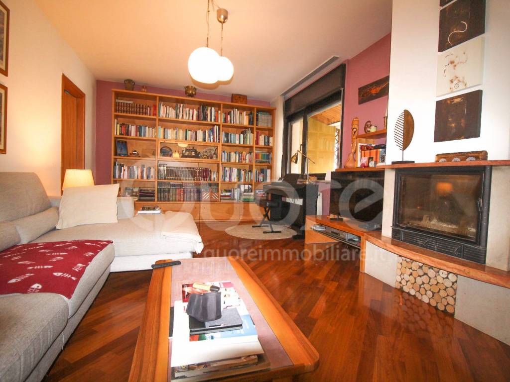 appartamento in vendita a Tolmezzo in zona Terzo