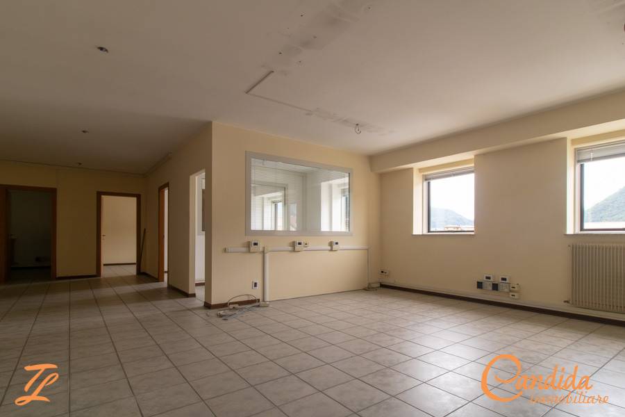 ufficio in vendita a Tolmezzo