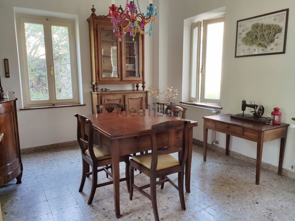 casa indipendente in vendita a Tolmezzo in zona Imponzo