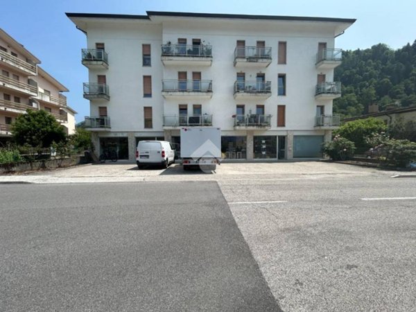 appartamento in vendita a Tolmezzo in zona Terzo