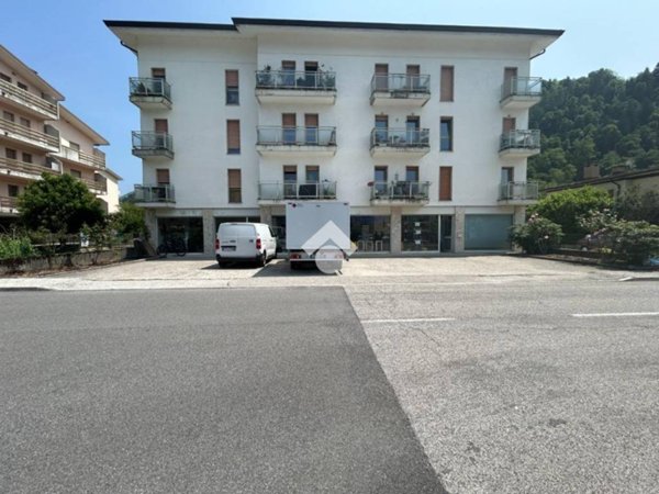 appartamento in vendita a Tolmezzo in zona Terzo