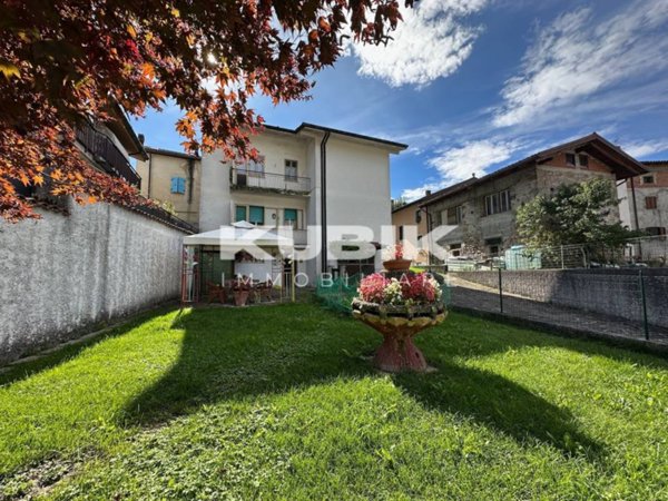 appartamento in vendita a Tolmezzo in zona Imponzo