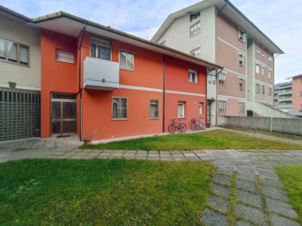 casa indipendente in vendita a Tolmezzo