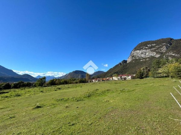 terreno edificabile in vendita a Tolmezzo
