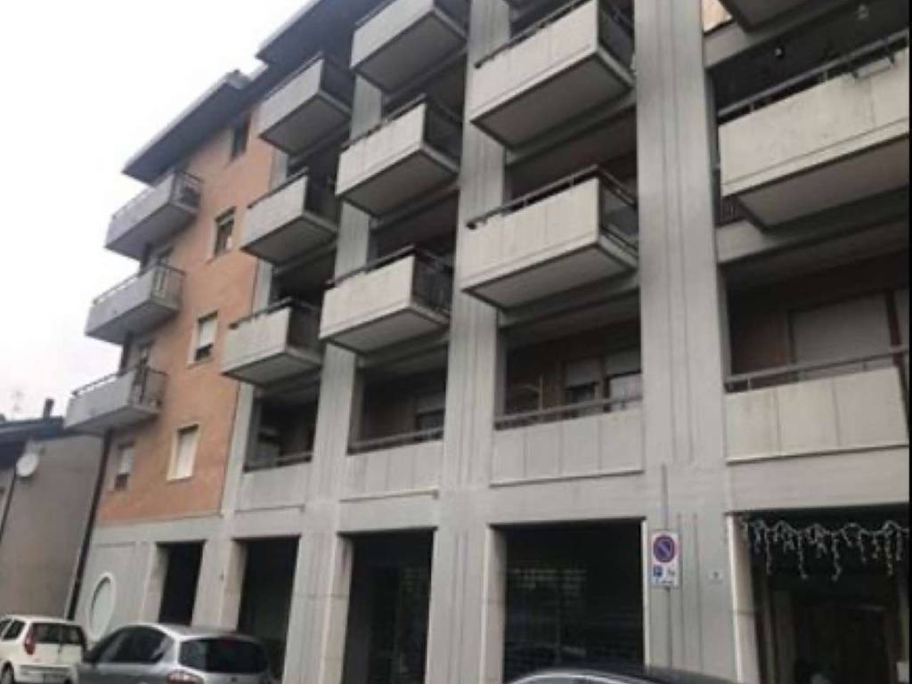 negozio in vendita a Tolmezzo