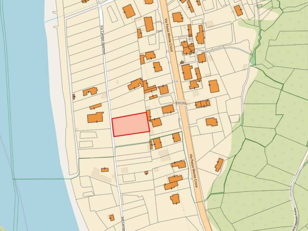 terreno edificabile in vendita a Tolmezzo in zona Cadunea