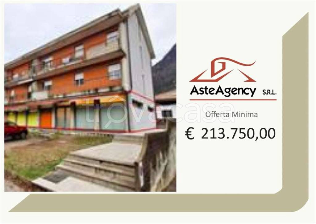 negozio in vendita a Tolmezzo