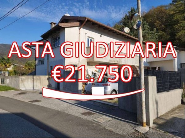 appartamento in vendita a Torreano in zona Prestènto