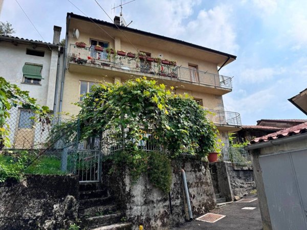 casa indipendente in vendita a Torreano in zona Masaròlis