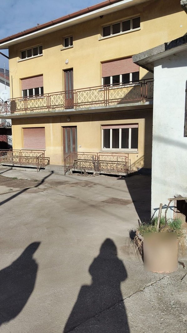 casa indipendente in vendita a Torreano in zona Canalutto