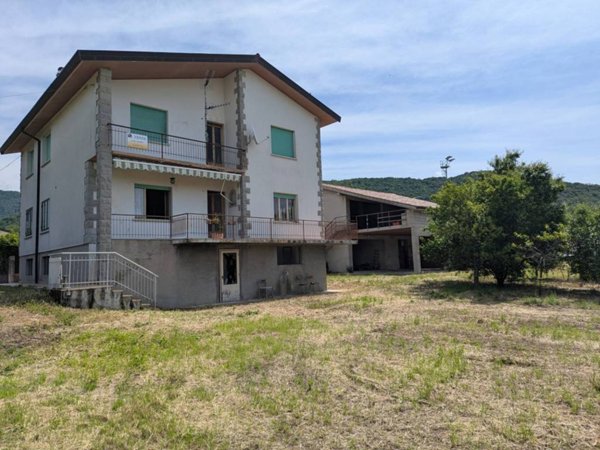 casa indipendente in vendita a Torreano