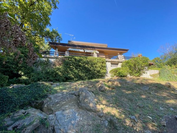 casa indipendente in vendita a Torreano
