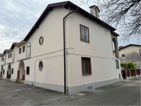 casa indipendente in vendita a Torviscosa