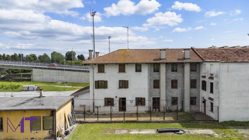 casa indipendente in vendita a Torviscosa