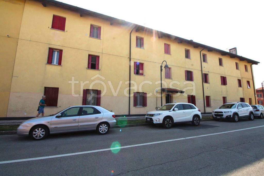 appartamento in vendita a Torviscosa in zona Malisana