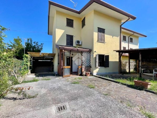casa indipendente in vendita a Torviscosa in zona Malisana