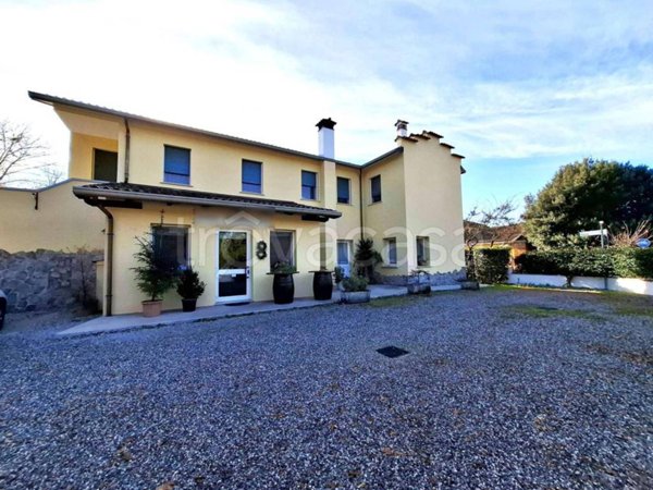 negozio in vendita a Torviscosa