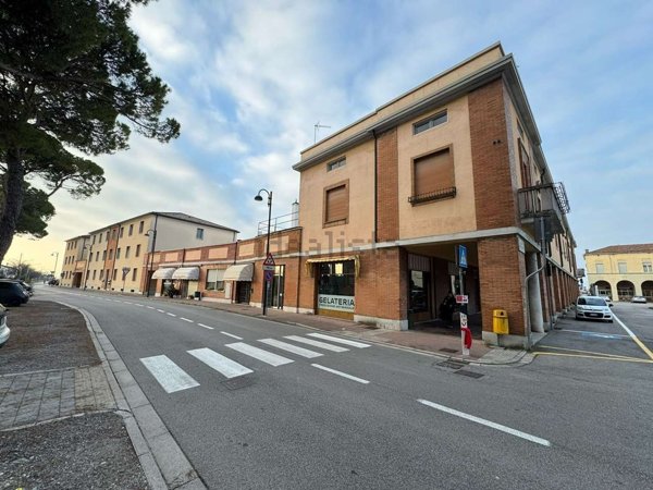 ufficio in vendita a Torviscosa