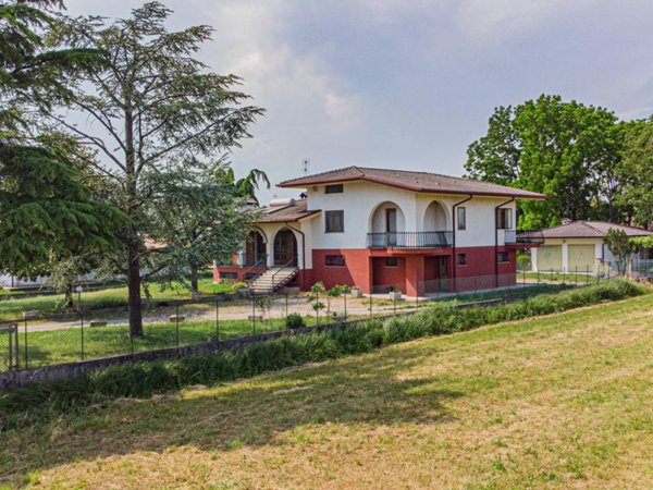 casa indipendente in vendita a Torviscosa
