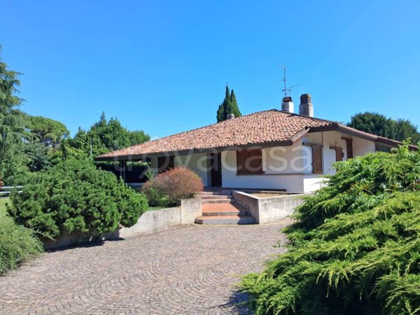 casa indipendente in vendita a Torviscosa