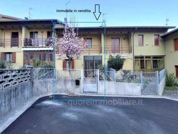 casa indipendente in vendita a Trasaghis in zona Peonis