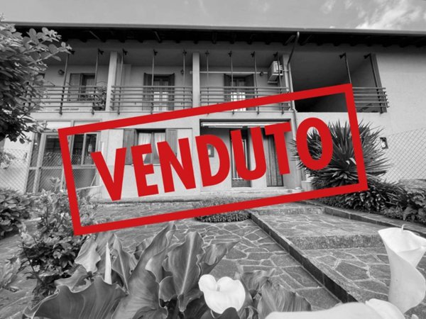 casa indipendente in vendita a Trasaghis in zona Peonis