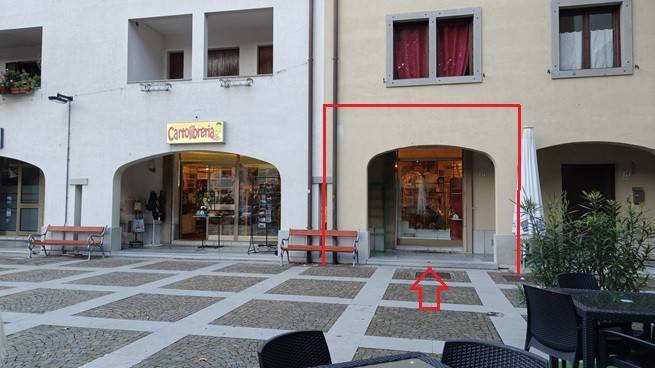 negozio in vendita a Trasaghis in zona Alesso