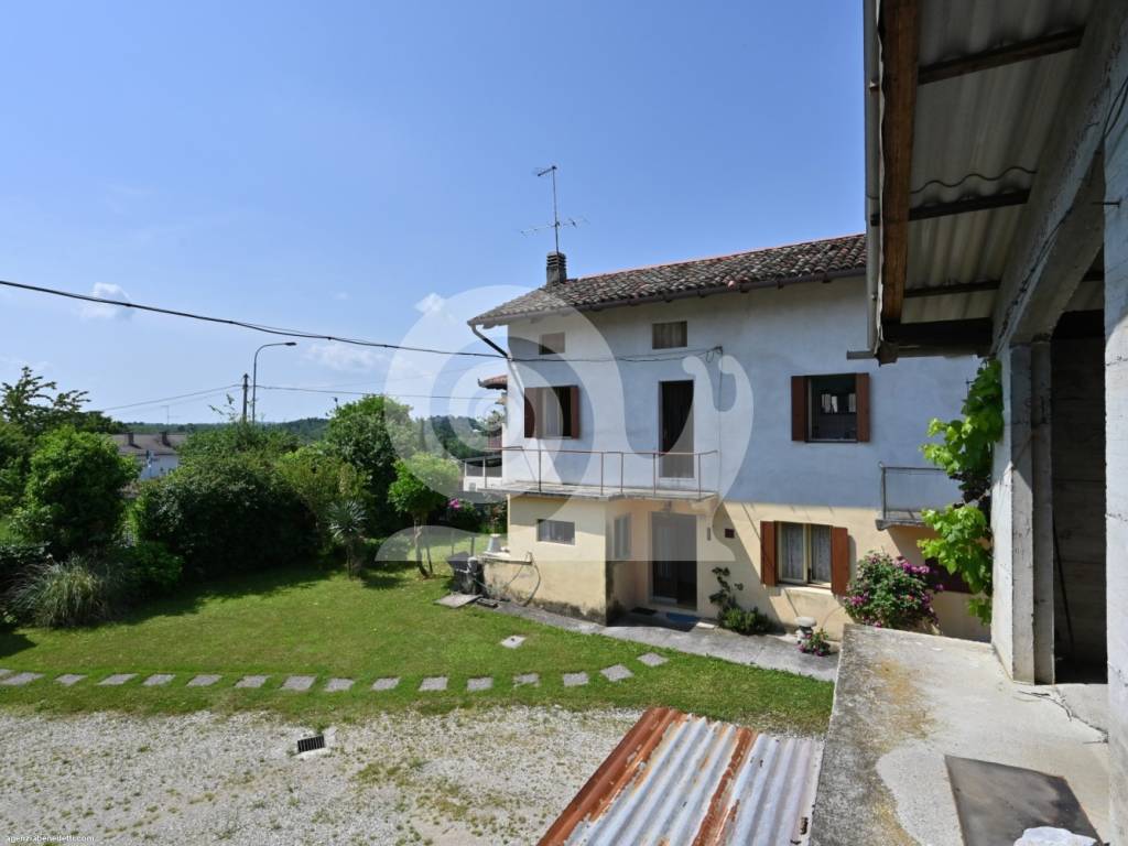 casa indipendente in vendita a Treppo Grande