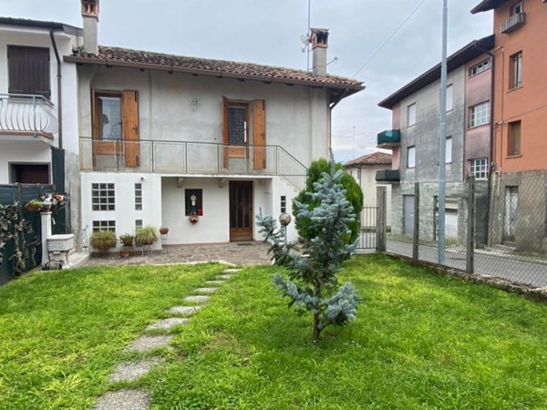 casa indipendente in vendita a Treppo Grande
