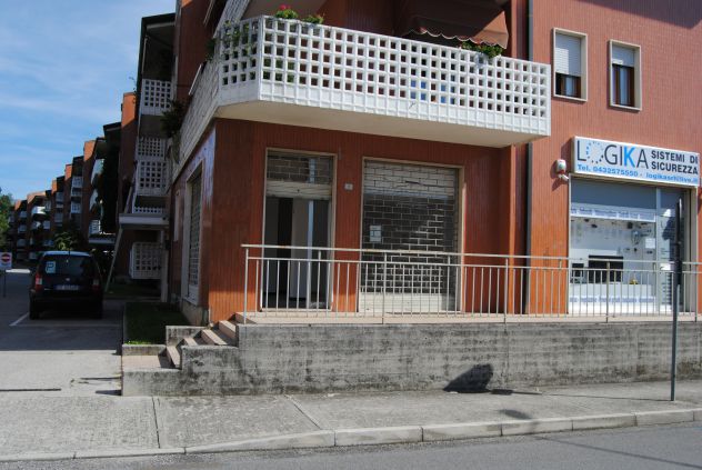 negozio in vendita a Tricesimo