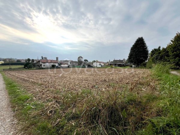 terreno agricolo in vendita a Tricesimo in zona Leonacco