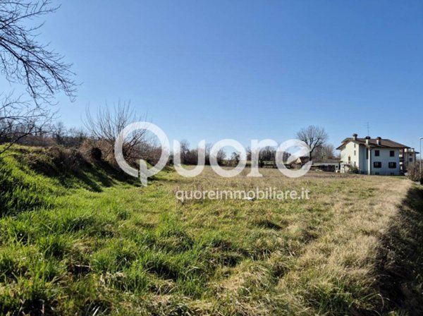 terreno edificabile in vendita a Tricesimo in zona Ara Piccola