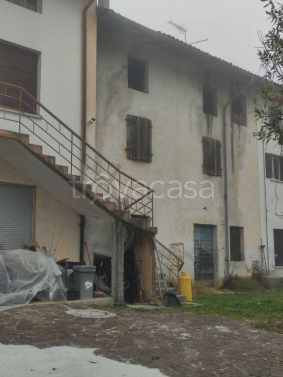 casa indipendente in vendita a Tricesimo in zona Ara Grande