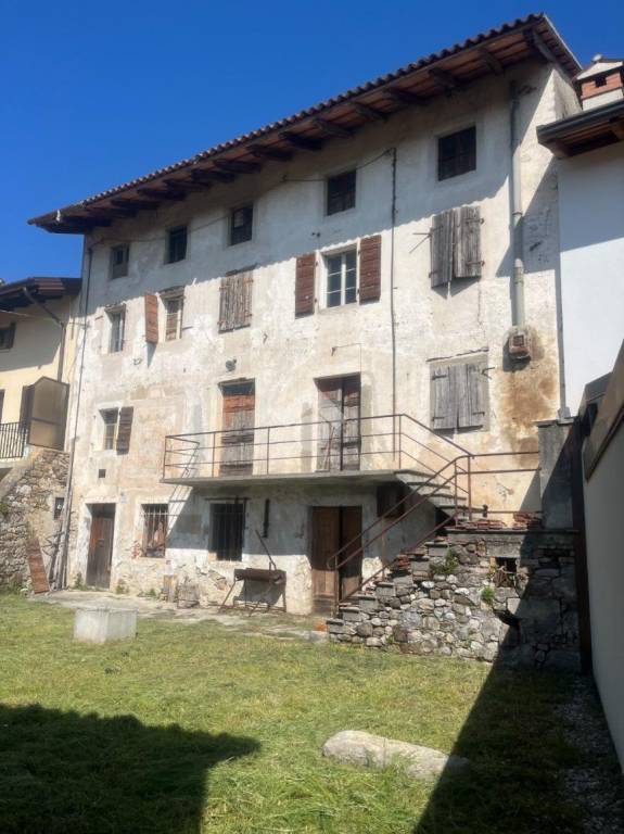 casa indipendente in vendita a Tricesimo in zona Ara Grande