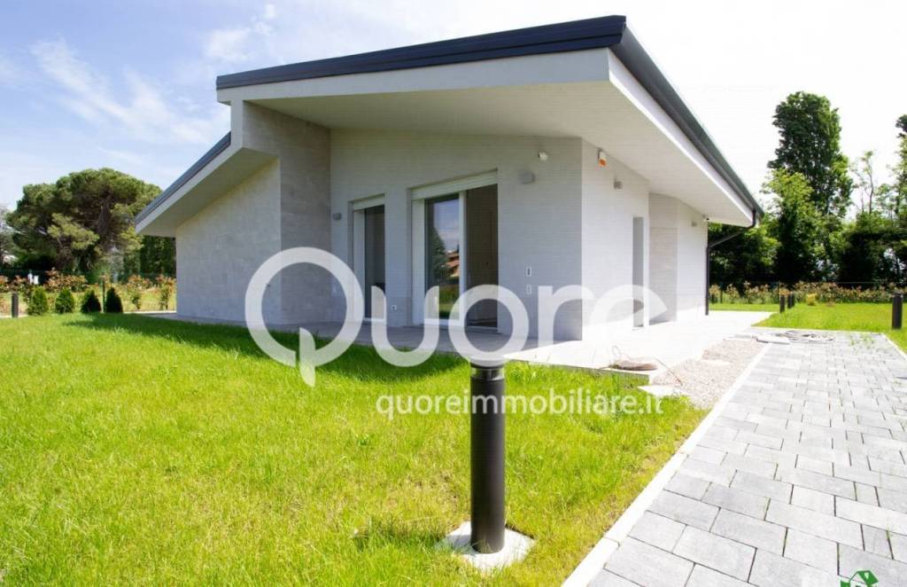 casa indipendente in vendita a Tricesimo in zona Morena