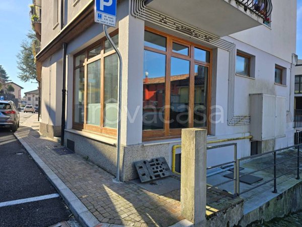 negozio in vendita a Tricesimo