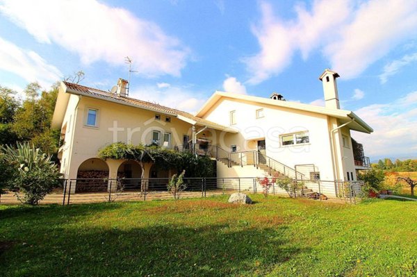 casa indipendente in vendita a Tricesimo in zona Felettano