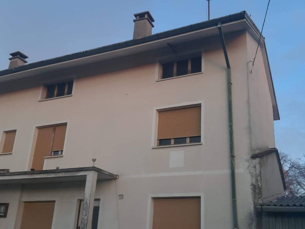 casa indipendente in vendita a Tricesimo in zona Felettano