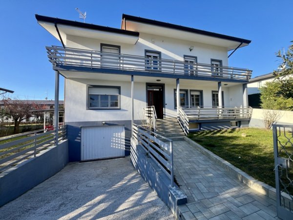 casa indipendente in vendita a Tricesimo