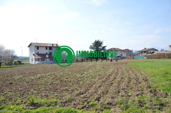 terreno edificabile in vendita a Tricesimo