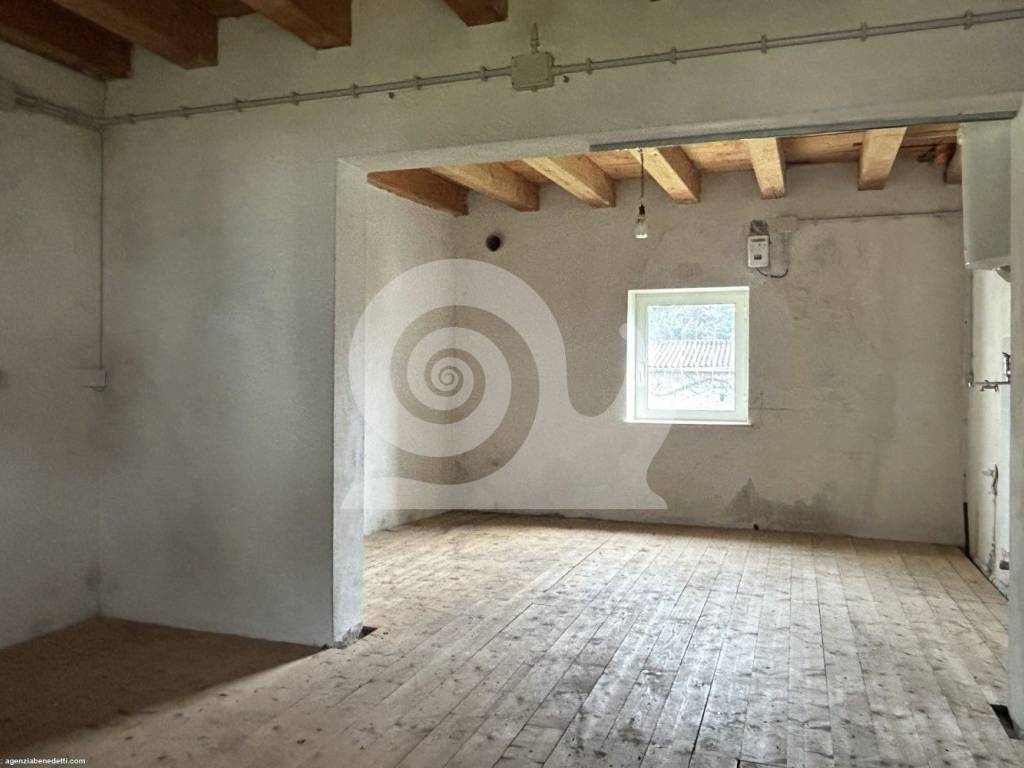 casa indipendente in vendita a Tricesimo in zona Castello