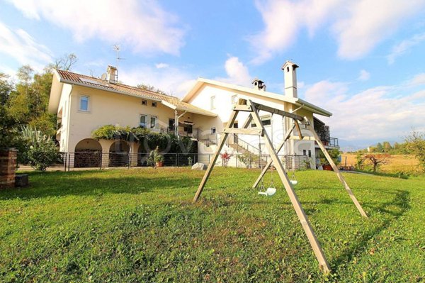 casa indipendente in vendita a Tricesimo in zona Felettano