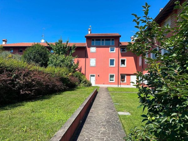 casa indipendente in vendita a Tricesimo in zona Ara Grande