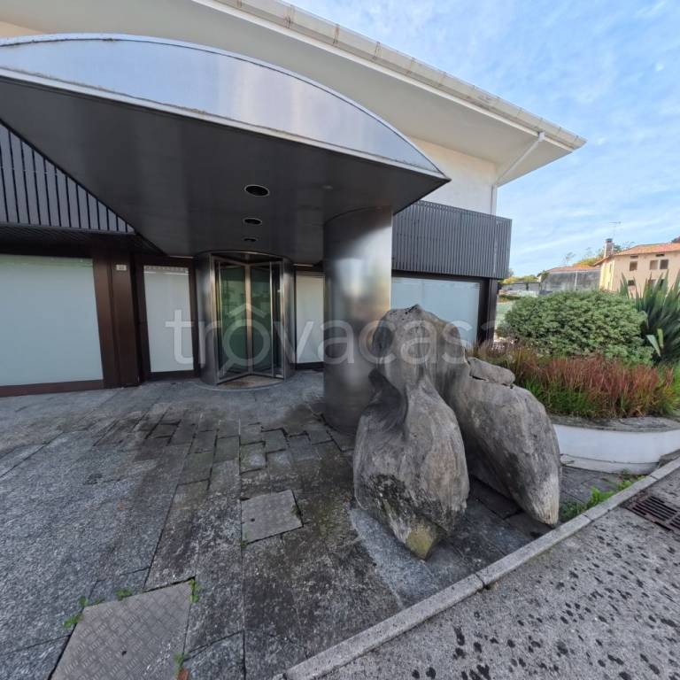 negozio in vendita a Tricesimo